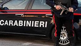 Cerignola, rapina ad centro Vodafone: banditi fuggono con 15 iPhone 