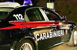Foggia, cittadino contatta carabinieri e sventa furto a bar