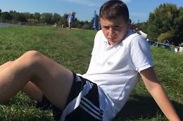Castelluccio Valmaggiore dedica il campo di calcetto a Luca Campanaro, il giovane portiere morto a Londra