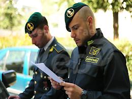 Festività, controlli della finanza: scoperti 35 lavoratori in nero