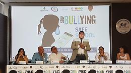 Stop al bullismo, esperti nelle scuole per informare e formare i ragazzi ‘a rischio’
