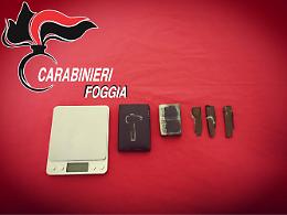 Lucera, hashish  nella credenza della cucina: arrestato 