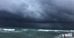 Occhio, il maltempo ha deciso di venire al mare con voi questo fine settimana