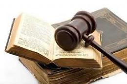 Ecco chi è il principe del foro che taroccava le cause a Lagonegro senza essere avvocato