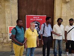 Felandina, illustrate a Matera proposte per "ridare dignità ai lavoratori stranieri"