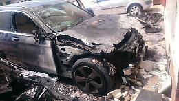 Incendiata l'auto del medico legale che presiede la commissione Inps di Foggia per gli invalidi civili