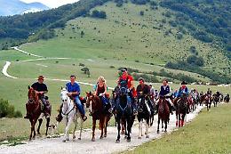 Opera dei Padri Trinitari, al via “Viaggio a cavallo” da Venosa a Bernalda 