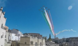 A Matera le Frecce Tricolori per il 76esimo anniversario di insurrezione a nazisti