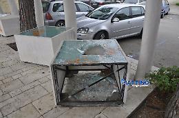 Gli imbecilli non sono mai troppi: vandalizzata a Foggia anche la "gabbia toracica"