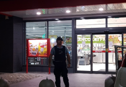 Cerignola, ripulito ancora una volta il Penny Market: i banditi vanno via con 6 mila euro