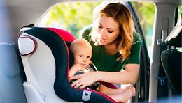 Trasporto in auto dei bambini, ecco come provvedere alla loro sicurezza
