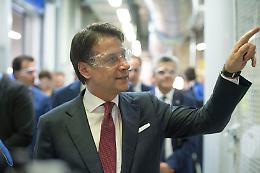 Conte a Melfi per visitare lo stabilimento Fca di San Nicola