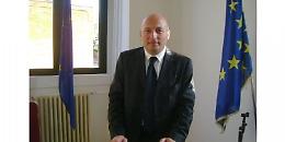 Il fortino economico del Gal Meridaunia, in cui si era arroccato Casoria, fa gola: sfiorata la rissa per l'elezione di De Vita