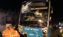 Auto contro pullaman di Ferrovie del Gargano a "Giardinetto"
