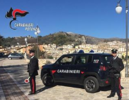 I carabinieri stanano due pusher a Castelgrande