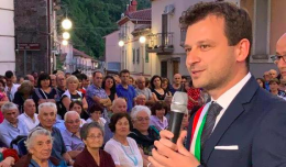 Rinviato a giudizio, ma il sindaco di Vietri non ci sta: "Non c’è stato alcun maltrattamento"