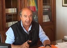 Ramoscello d'ulivo, spremuta d'arance e mascherina: così gli auguri di Pasqua del sindaco di Vastogirardi ai suoi compaesani