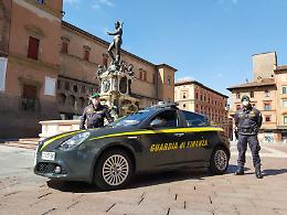 La GdF di Bologna arresta un imprenditore foggiano per bancarotta fraudolenta, sequestrandogli beni per 3 milioni