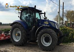 La GdF di Foggia fa buon raccolto di mezzi agricoli rubati, dal valore di oltre 150mila euro