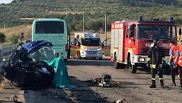Scontro tra auto e pullman in Molise: un morto e 9 feriti