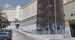 Salto nel vuoto dalle scale antincendio dell'Istituto alberghiero di Potenza: omicidio, suicidio o incidente? È giallo