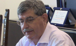 Il Covid si porta via il sindaco buono, amato da tutti: Costantino Ciavarella