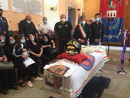 Al Comune di Foggia la bara di Ciro, il 19enne volontario della Protezione Civile che sognava di fare il pompiere