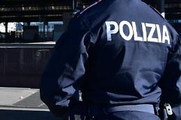 Ladro si, ma irreprensibilmente in mascherina