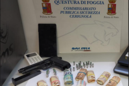 La Polizia becca un 20enne manolesta del web: faceva truffe con carte d'identità e tessere sanitarie di mezza Cerignola