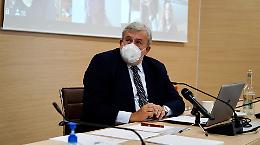Coronavirus, Emiliano: coprifuoco dopo le 18, in Puglia riconversione degli ospedali per 2.500 ricoveri entro novembre