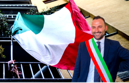 L'invito del sindaco di Avigliano, Mecca: «Il 4 novembre sarebbe bello vedere il tricolore esposto alle finestre e ai balconi»