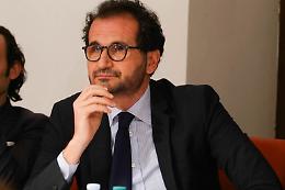 Sui sieri il sottosegretario Gemmato vittima del pensiero unico che rimpiange Draghi e Speranza
