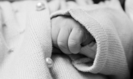 La salute dei bambini: dormire insieme con mamma e papà, quanti pregiudizi