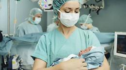 La vita vince sempre: al Policlinico di Bari nessuno dei neonati dalle mamme contagiate da Coronavirus  è risultato positivo