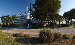 Cnh tratta la vendita di Iveco ai cinesi: a Foggia uno dei 34 stabilimenti europei di punta per produzione e ricerca