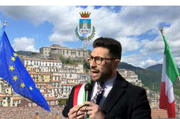 Striscioni del Gruppo Macchia e propaganda fuori campo: lo sport non si strumentalizza, il Comune di Muro Lucano chiede un «mea culpa»