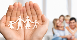 La sintonizzazione affettiva tra genitori e figli: «Il nucleo del nostro Sé è la rappresentazione di come siamo stati visti da chi è altro da noi»