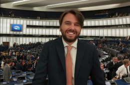 Giravolta della Lega sul Recovery a Bruxelles e la destra si divide, l'eurodeputato foggiano Furore: «Sono una maionese impazzita»