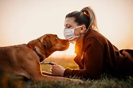 Quando il padrone finisce per somigliare al proprio cane, che c'azzecca il Covid?