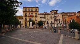 Avigliano. A seguito dello screening da domani scuole chiuse per precauzione