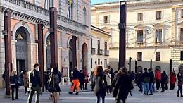 Potenza, in fila per una comparsa. Laboratorio Politico: «Un’Amministrazione senza “rossore”»