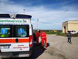 Agricoltore di Stornarella si amputa la gamba con un attrezzo, salvato dal "Blob" dell'ospedale di Foggia