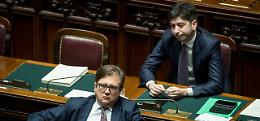 Stato di emergenza: Sileri sostiene un probabile stop, Speranza rilancia: «Piedi per terra, i casi sono altissimi»