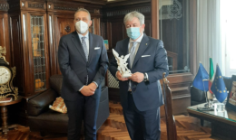 Il neo prefetto Esposito a Foggia: «C'è molto da fare, terra straordinaria». 