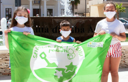 Rodi Garganico e Vieste spiagge a misura di bambini: sono tra le 13 bandiere verdi della Puglia terza in Italia