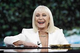 Raffaella Carrà, la più grande coreografa italiana, nella serie su Disney Plus che la celebra
