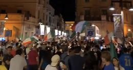 Azzurri in finale: esplode la festa nella città dei Sassi da via Annunziatella a Via Lucana
