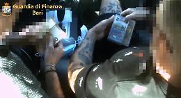 Beccato con 15mila euro nelle mutande l'usuraio di Cerignola che strozzava un imprenditore calzaturiero