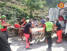 Solo tanta paura: recuperato l'escursionista scivolato lungo il sentiero che costeggia il torrente Racanello