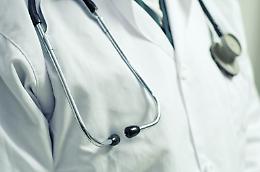 Sos medici di famiglia, categoria sempre più a rischio